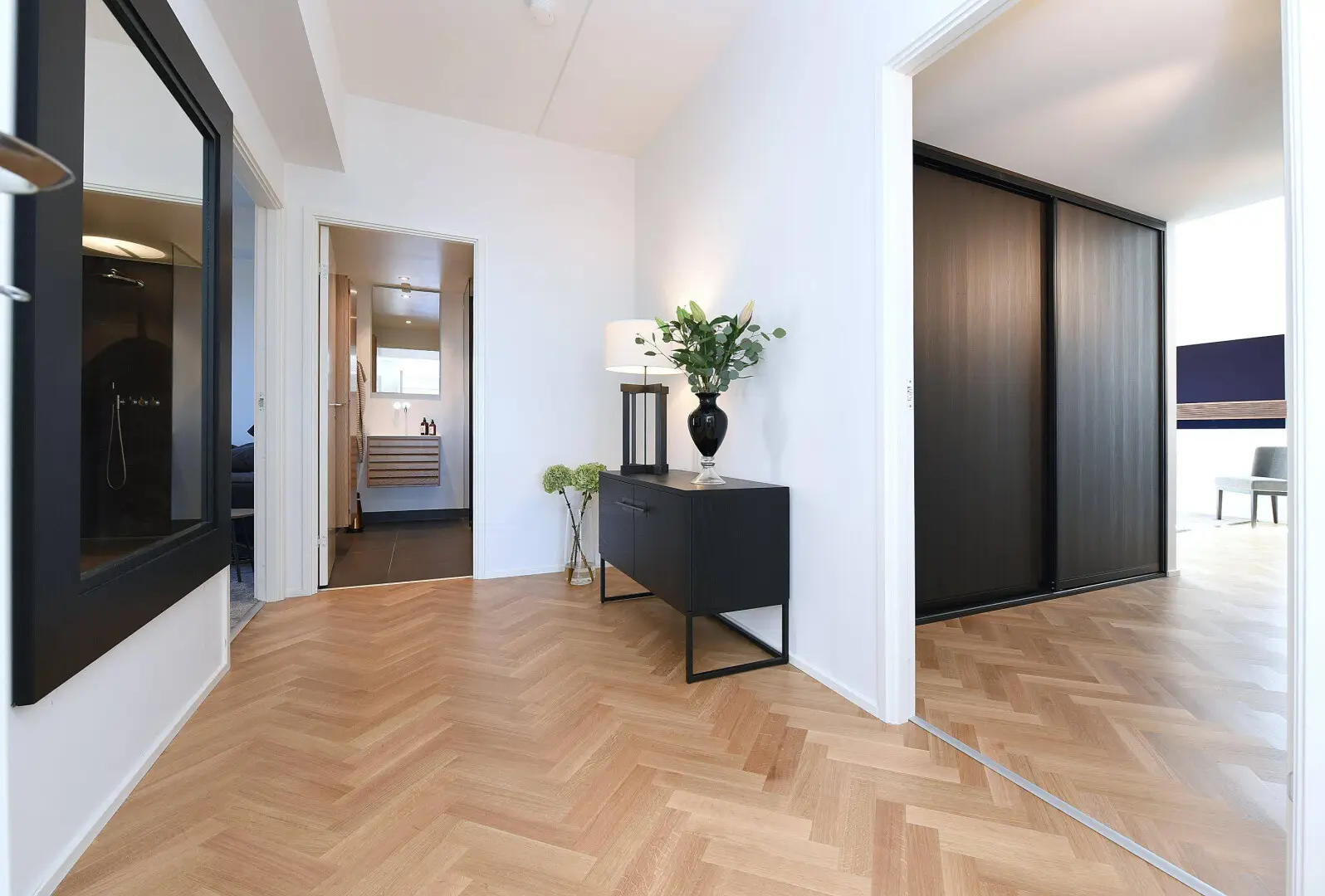 Bjelin Parquet Herringbone - Image 1